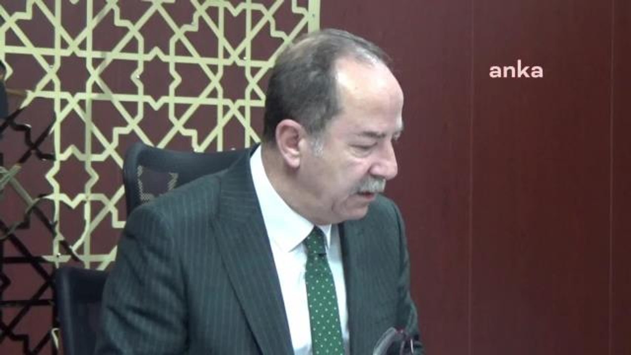 Edirne Belediye Başkanı Gürkan, Patlayan Su Borusunu Göstererek AKP'lilere Yanıt Verdi: "2023 Yılında Utanmıyor Musunuz Böyle İşler Yapmaya?"