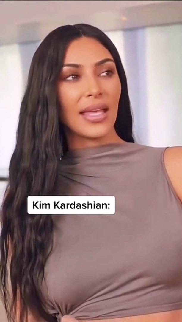 ⁣Question 4 celebrities