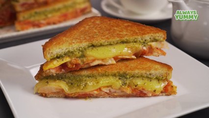 Pesto Chicken Sandwich. Recipe by Always Yummy!