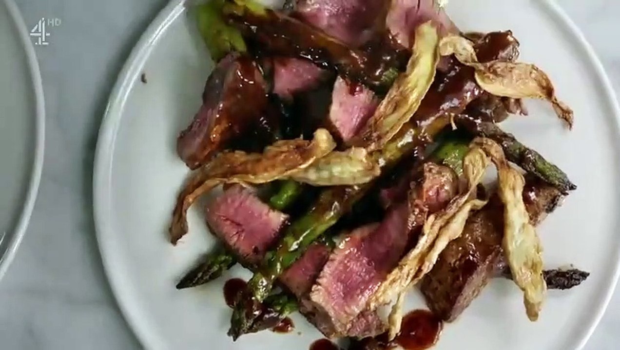 Jamie's Quick and Easy Food - Se3 - Ep03 - Steak Stir-Fry, Feta Salad, Cornish Mussels, Pear Pudding HD Watch