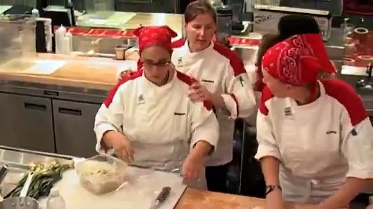 Hell's Kitchen - Se4 - Ep05 - 11 Chefs Compete HD Watch