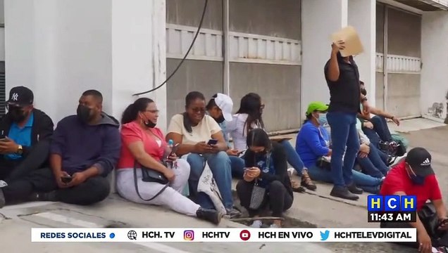 Ante del CONADEH, docentes interponen denuncia contra en ministro de Educación Daniel Sponda