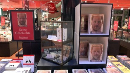 Las memorias del príncipe Enrique venden 1,4 millones de ejemplares en primer día