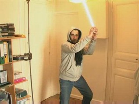 JOHN DAUBE UTILISE LA FORCE