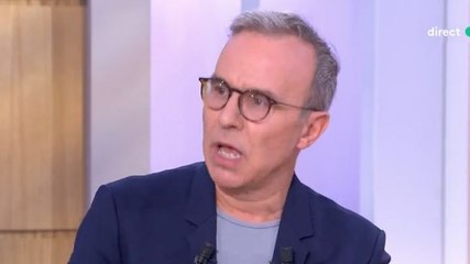 Philippe Besson Critiques le Retour d'Adrien Quatennens à l'Assemblée Nationale