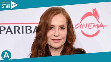Isabelle Huppert décolorée, l'actrice abandonne son roux légendaire !