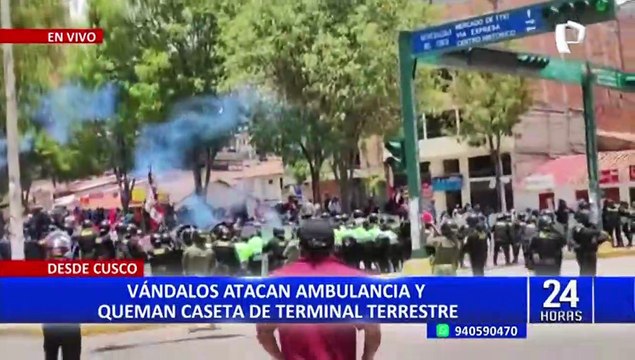 Cusco: vándalos atacan ambulancia y queman caseta de terminal terrestre