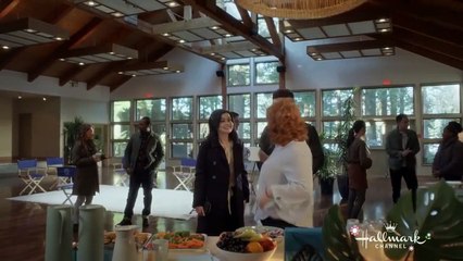 Don't Go Breaking My Heart (2021) - HD Streaming Available