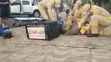 Caminhonete e moto colidem no Coqueiral deixando piloto ferido