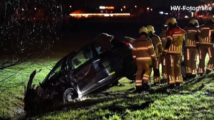 Automobiliste gewond bij aanrijding op Lichtmisweg