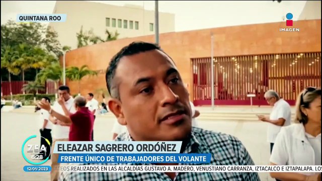 Taxistas inician paro en rechazo a la introducción de Uber en Quintana Roo