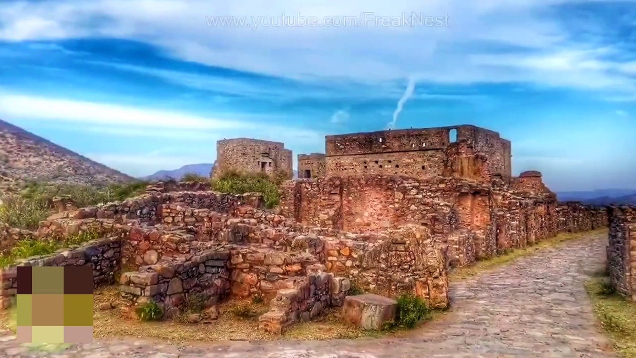 India's Most Haunted Place, Those Who Go Here Will Not Return Alive || Rehman Public Tv