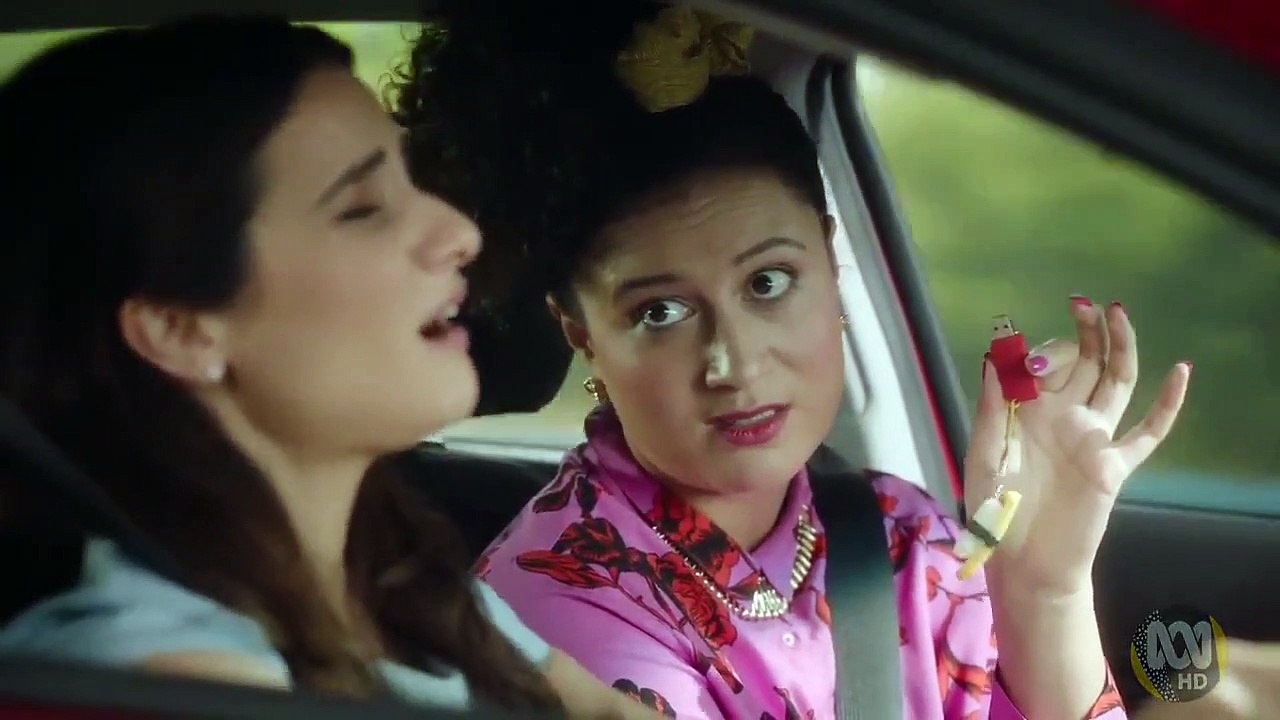 Squinters - Se2 - Ep01 - On The Road Again HD Watch