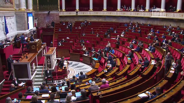 1ère séance : Favoriser et inciter les entreprises à augmenter les salaires nets de 10 pour cent ; Suppression des zones à faibles émissions mobilité - Jeudi 12 janvier 2023