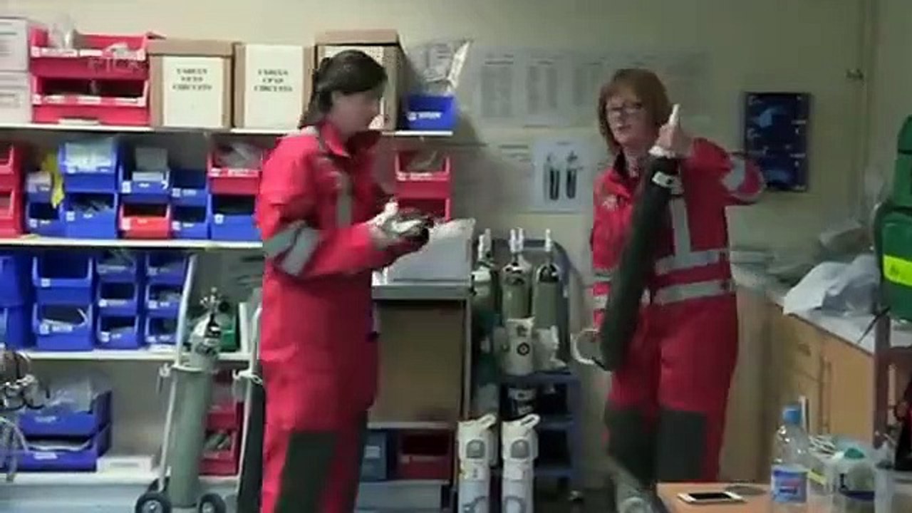 Childrens Accident And Emergency - Se1 - Ep01 HD Watch