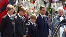 Charles III : pourquoi il refusait que le prince William et le prince Harry parlent de Diana