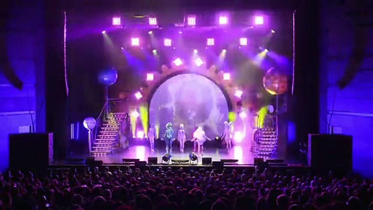 Werq the World - Se2 - Ep08 HD Watch