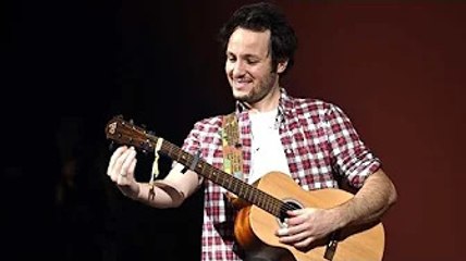 Vianney : le chanteur à succès ralentit son rythme, il annonce la fin des tournées pour plusieurs