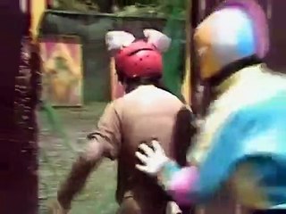 Takeshi's Castle - Se1 - Ep02 HD Watch