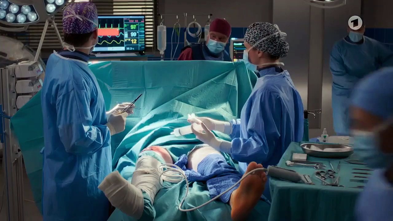 In aller Freundschaft - Die jungen Ärzte: Feuer und Flamme | Folge 323