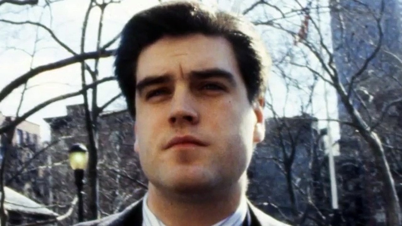 The Preppy Mur-'der - Death in Central Park - Se1 - Ep03 - Who's Robert Chambers HD Watch