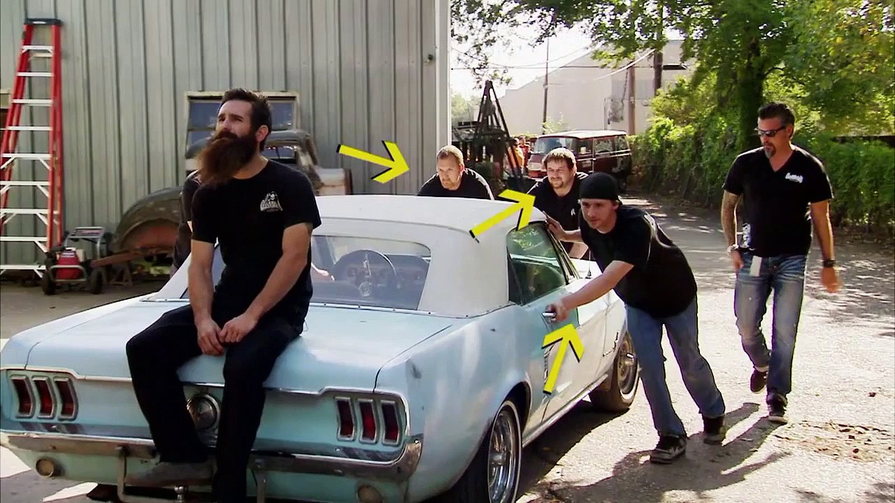 Fast N Loud - Se12 - Ep10 - Street Outlaws vs. Fast N' Loud - Build to Mega Race Part IV HD Watch