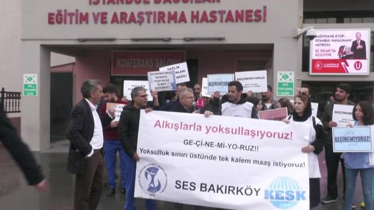 Sağlık Emekçilerinden Bağcılar Hastanesi Önünde Eylem: "Kayıpların Azaltılması İçin Kamu Emekçilerinin Maaşlarına En Az Asgari Ücret Artış Oranı...