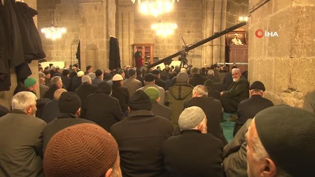 Erzurum'da 500 yıllık gelenek çerçevesinde bu sene 64 bin 219 hatim okundu