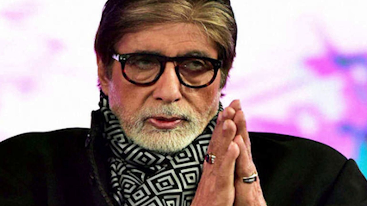 Amitabh Bachchan ने Social Media पर क्यों मांगी माफी, वजह जानकर Fans भी होंगे हैरान