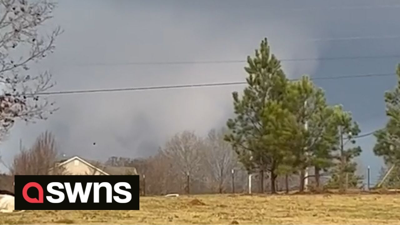 Video of tornado ripping through Selma, Alabama