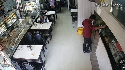 युवक ने 6 मिनट में पार किया रिटायर्ड शिक्षक के 1.30 लाख रुपए से भरा बैग