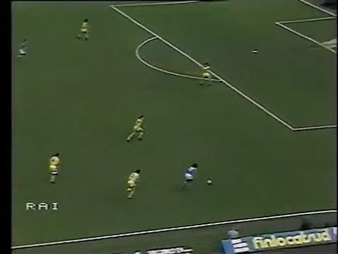 CAMPIONATO-STORY : SERIE A, STAGIONE 1983-84, NAPOLI-VERONA 1-0!
