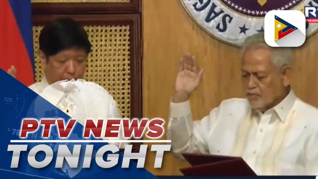 Pres. Ferdinand R. Marcos Jr. administers oaths of office of Galvez, Al Tilah