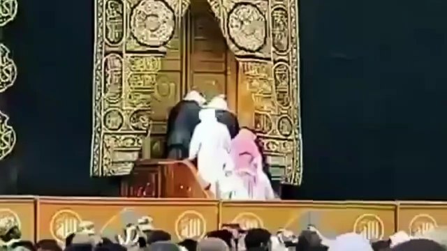 Haram live فيديو نادر جدا يصور الكعبة من الداخل وماذا وجدو في الصندوق الموجود داخلها..؟وعلي_HD