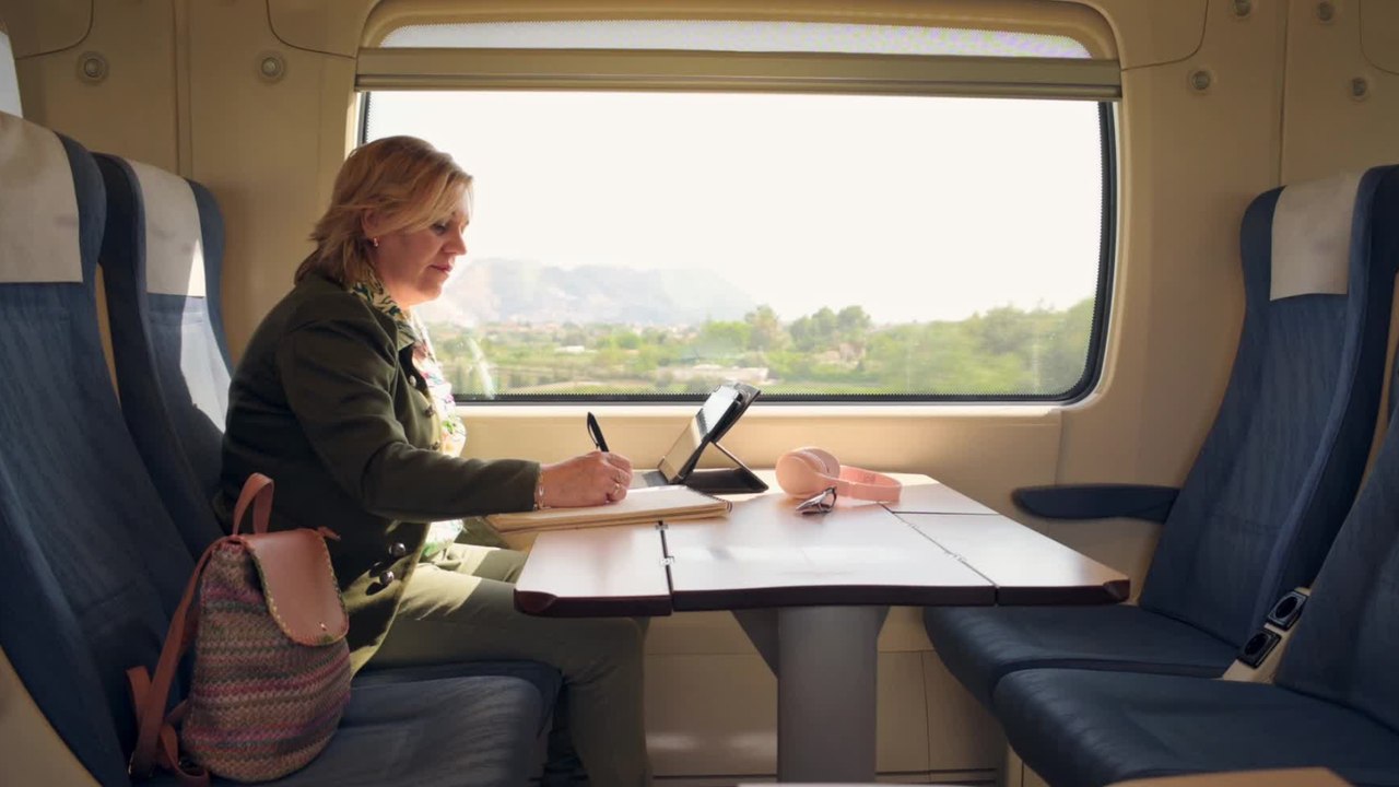 Paris-Orléans en 15 minutes... L'aérotrain du futur tourne à l'escroquerie (1)