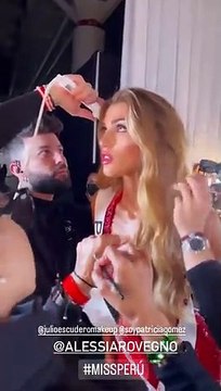 Preparacin de Alessia Rovegno antes de subir a la pasarela se viraliza en redes sociales web ojo farandula VIDEOS OJO