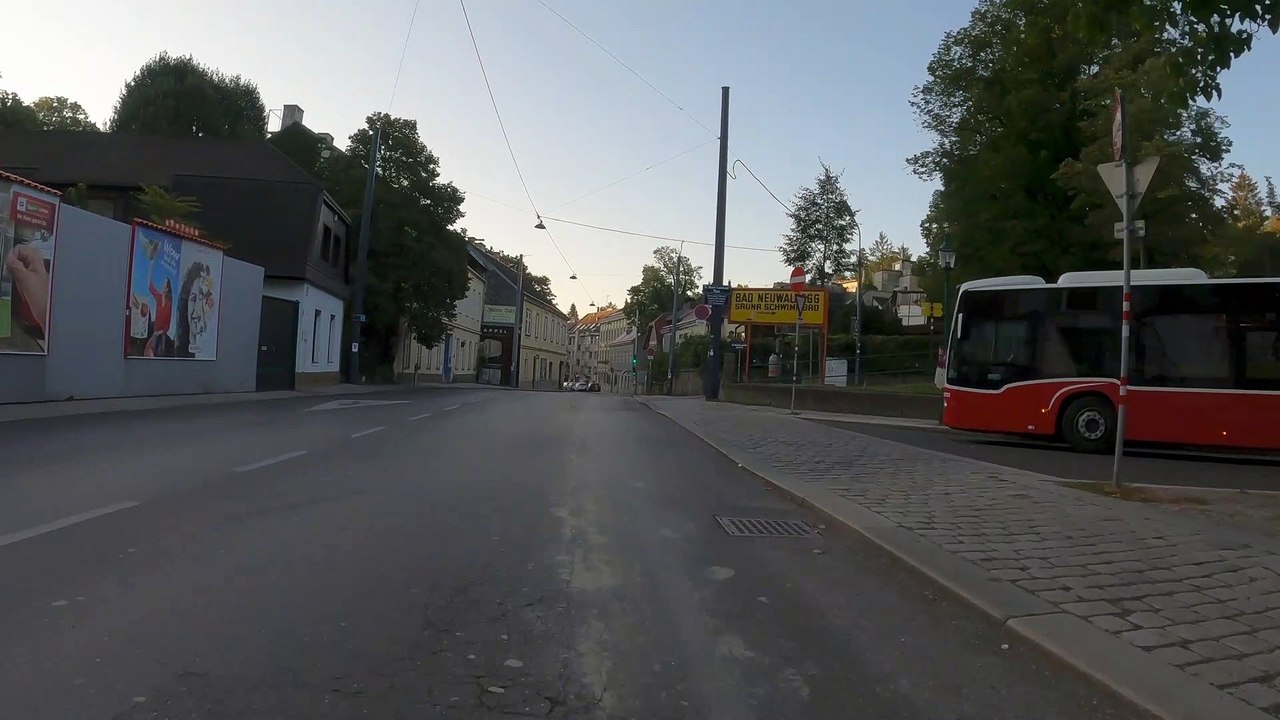 Am Rad hinunter durch Dornbach (GoPro POV)