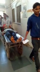 आपका मरीज आप ही खींचे स्ट्रेचर