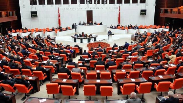 EYT ne zaman Meclis'ten geçecek? AK Parti ilk kez tarih verdi