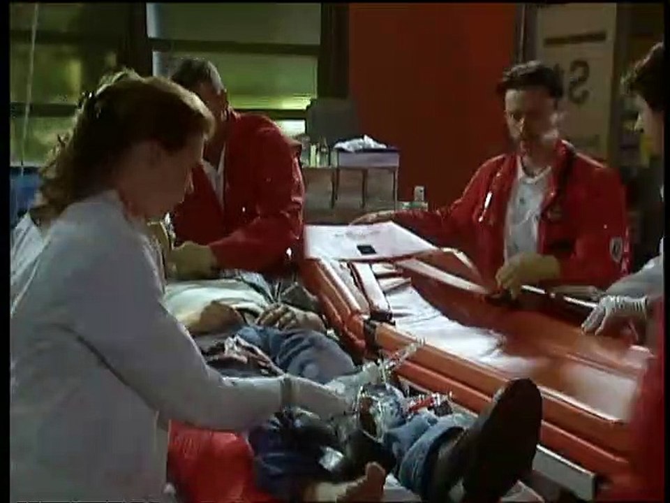 Alphateam - Die Lebensretter im OP Staffel 9 Folge 8