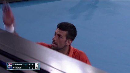 Djokovic gets advice from the Melbourne crowd in Kyrgios exhibition