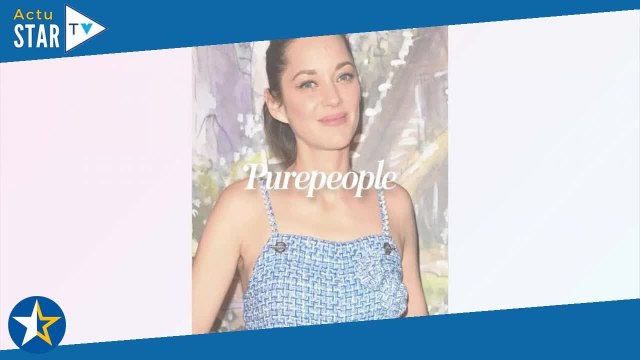 Marion Cotillard : Sublime en salopette pour l'Astérix de Guillaume Canet, elle pose avec Angèle