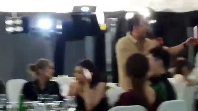 Hari Won bốc thăm trúng tên tình cũ và màn xử lý tình huống hài hước của Trấn Thành