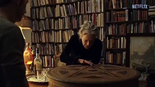 Lot 36 Official Trailer GUILLERMO DEL TORO’S CABINET OF CURIOSITIES Bande-annonce officielle du lot 36 Le Cabinet de curiosités de Guillermo del Toro