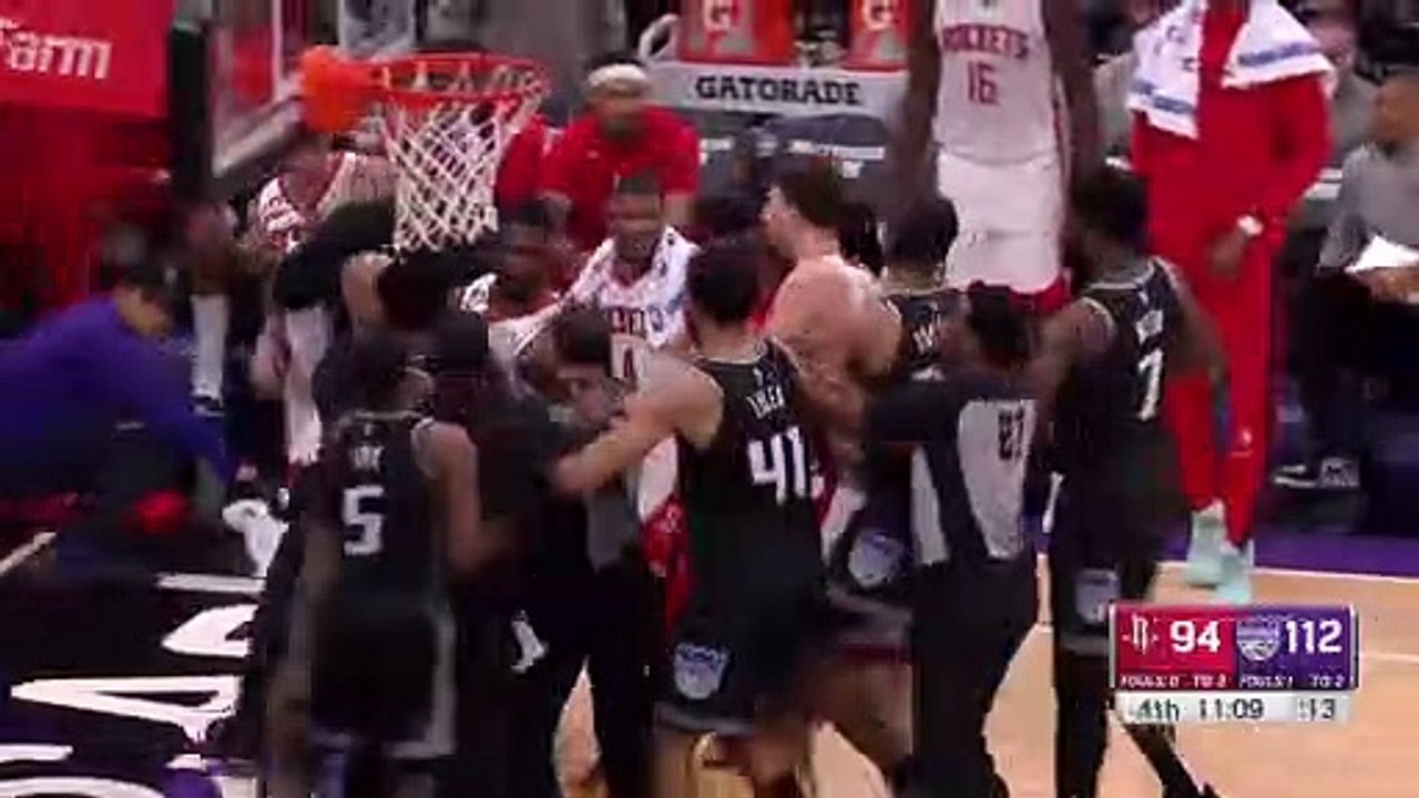 Le match Kings - Rockets se termine avec quatre...