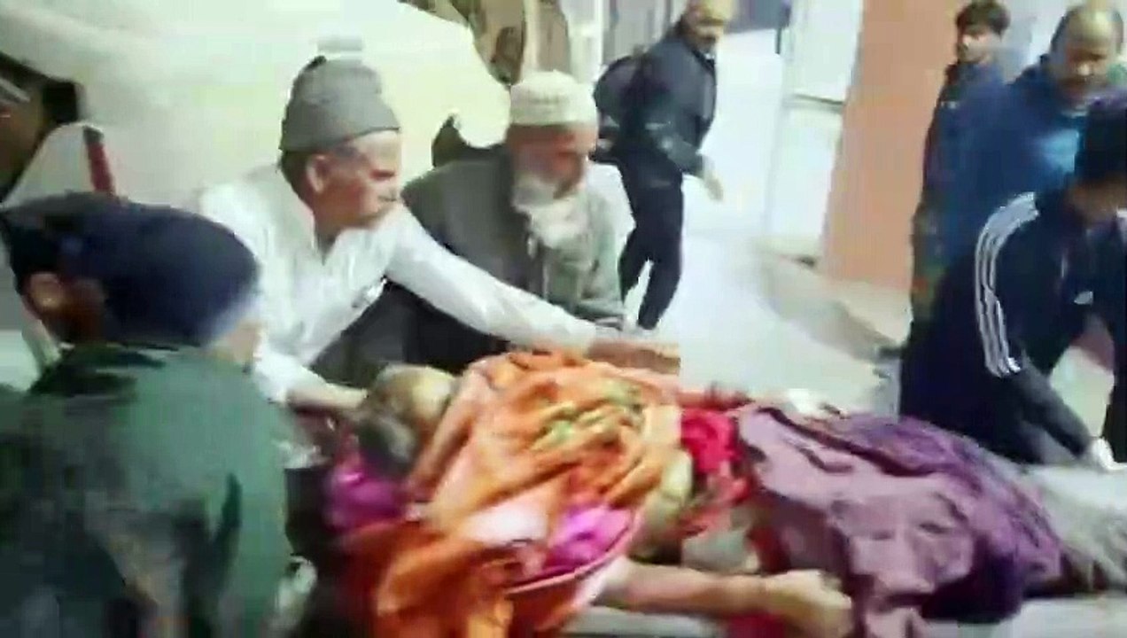खाना बनाते समय गैस सिलेंडर लीक, पाइप फटा, झोपड़...