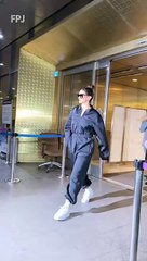 Deepika Padukone aces the all-black look as she returns to Mumbai