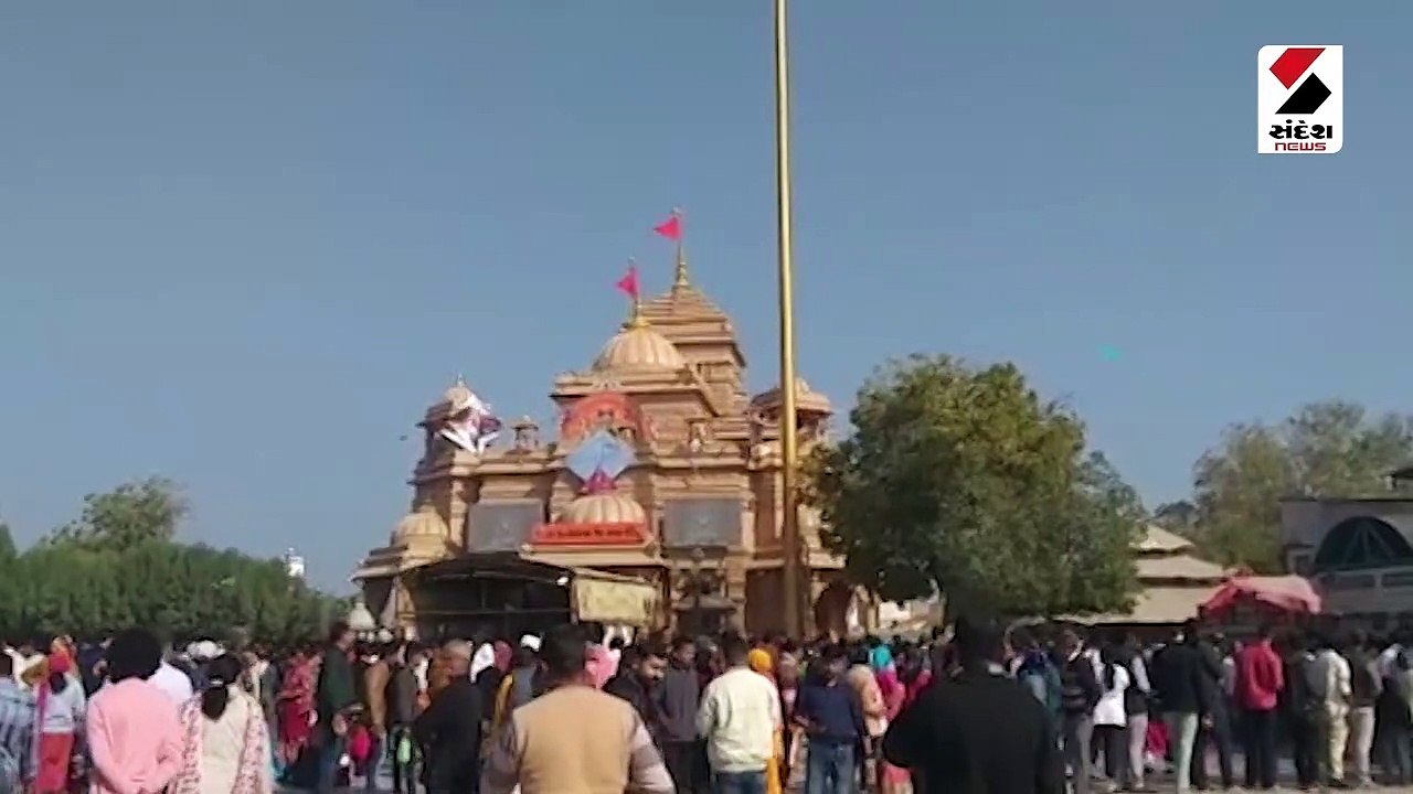 સુપ્રસિદ્ધ યાત્રાધામ સાળંગપુરમાં શ્રી કષ્ટભંજનદેવને રંગબેરંગી પતંગ-ફીરકીનો શણગાર