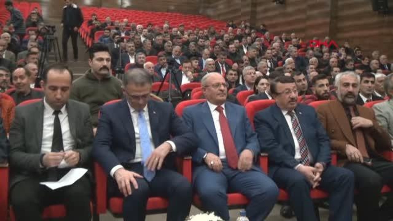VAN'DA, KADİM AŞİRETLER FEDERASYONU, 'GENÇLERLE GELECEĞİ İNŞA ET' KONGRESİ DÜZENLEDİ