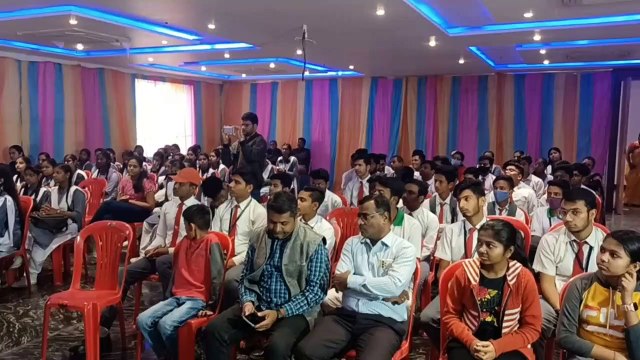 परीक्षा में सफल होने बच्चों को विशेषज्ञों ने दिए टिप्स